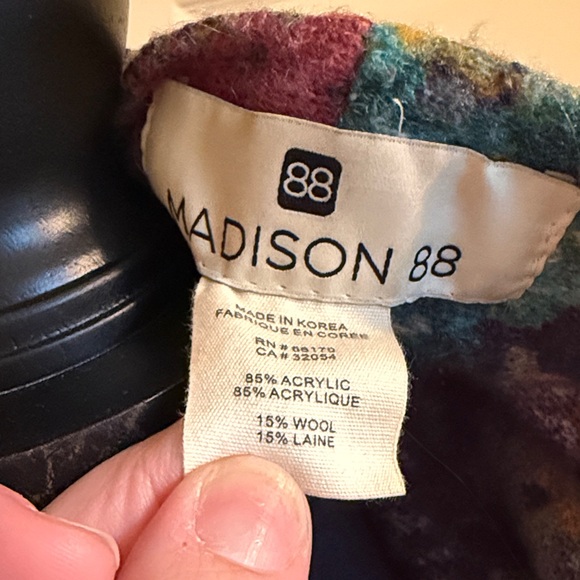 Multicolor Infinity Scarf - Picture 3 of 4